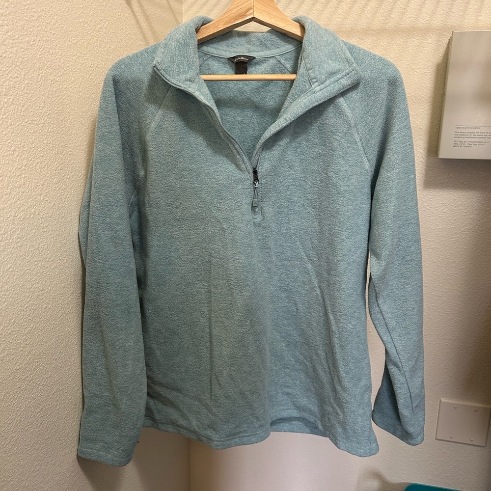 Columbia Light Blue Fleece Pullover